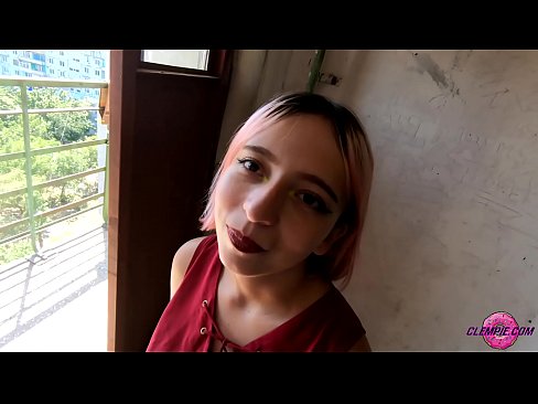 ❤️ Донишҷӯи шаҳвонӣ як бегонаро дар берун мекашад - конча дар рӯи ӯ Порнои мақъад дар tg.nastypornpics-com.ru ❌